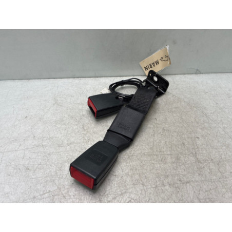 Attache ceinture arriere droit PEUGEOT 3008 1 Photo n°1