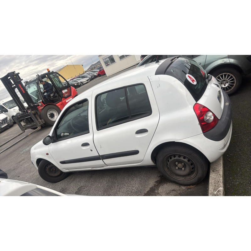 Etrier avant gauche (freinage) RENAULT CLIO 2 Photo n°9