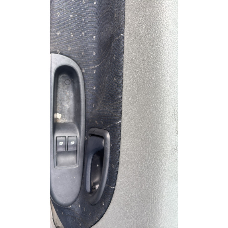 Etrier avant gauche (freinage) RENAULT CLIO 2 Photo n°13