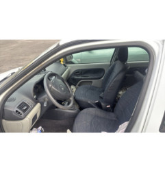 Etrier avant gauche (freinage) RENAULT CLIO 2