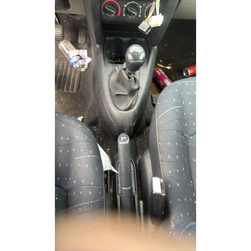 Etrier avant gauche (freinage) RENAULT CLIO 2 Photo n°19