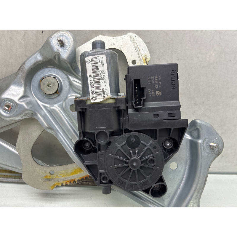 Leve vitre electrique avant droit RENAULT SCENIC 3 Photo n°1