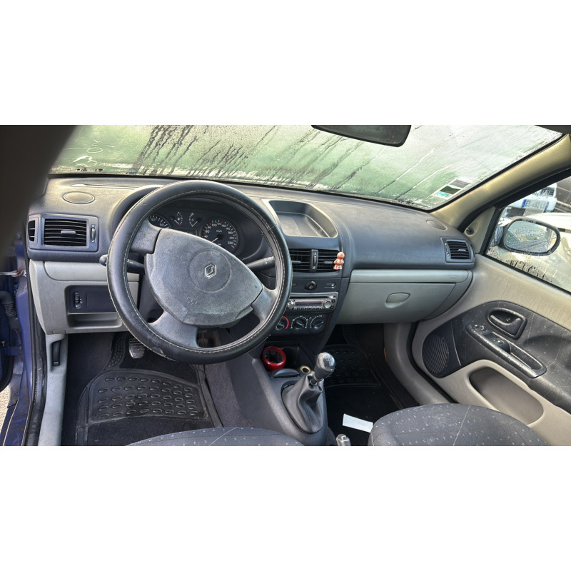 Etrier avant gauche (freinage) RENAULT CLIO 2 Photo n°16