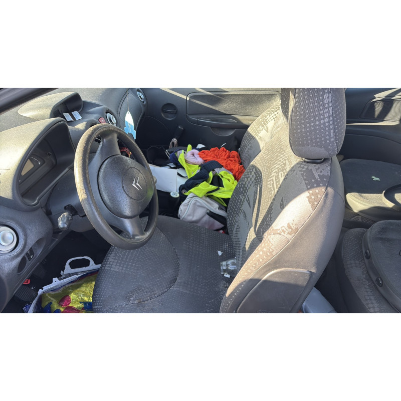 Custode arriere gauche CITROEN C2 Photo n°12