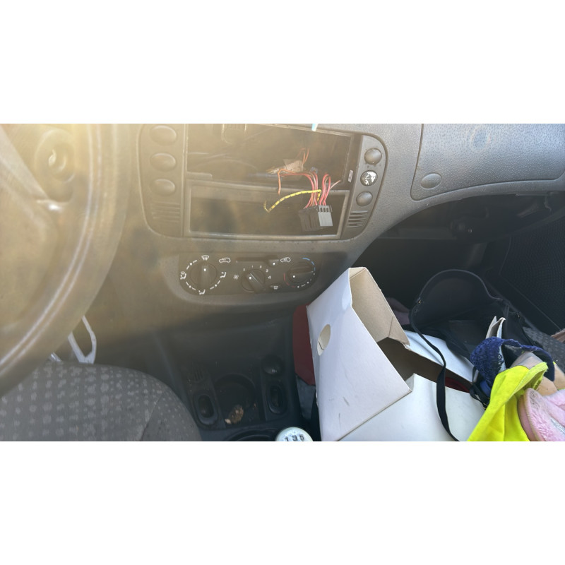 Custode arriere gauche CITROEN C2 Photo n°18