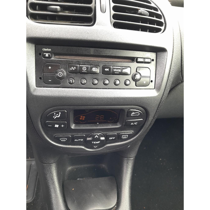 Poignee porte arriere droit PEUGEOT 206 Photo n°12