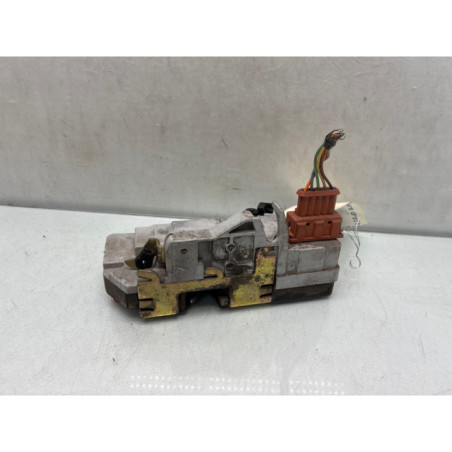 Serrure arriere droit PEUGEOT 206 Photo n°1