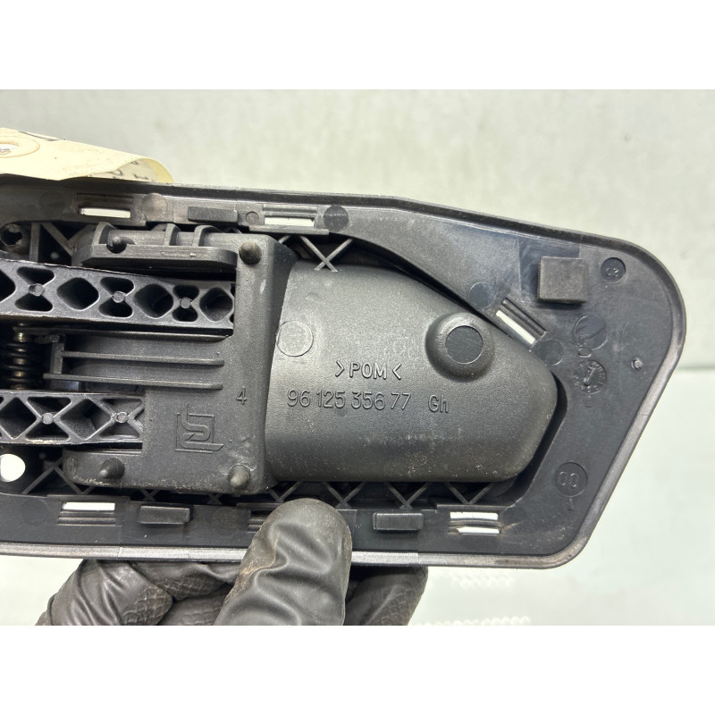 Poignee interieur arriere gauche PEUGEOT 306 Photo n°2