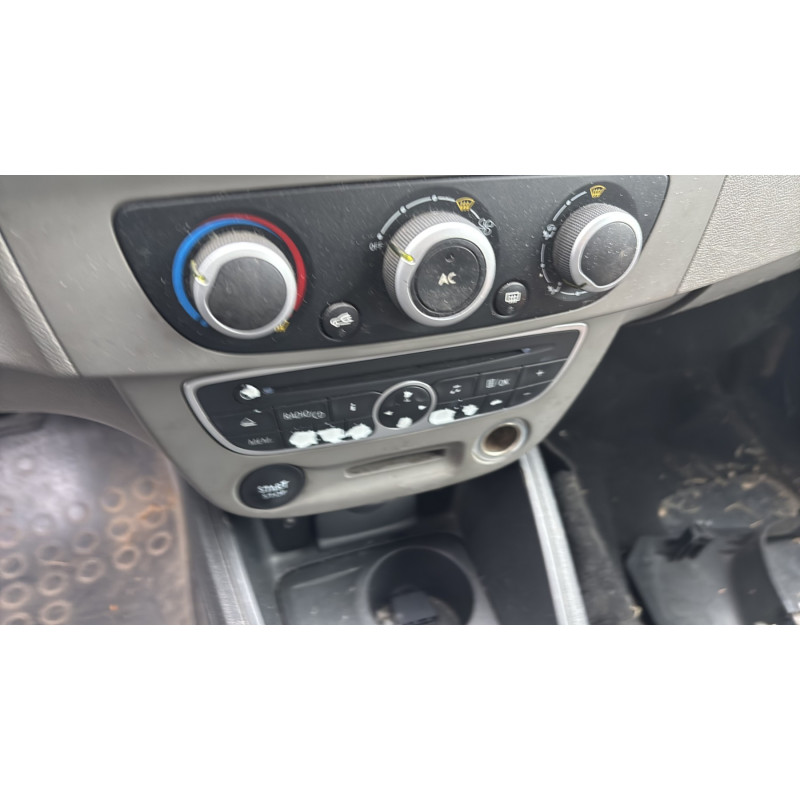 Trappe d'essence RENAULT MEGANE 3 Photo n°20