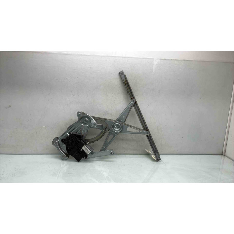 Leve vitre electrique avant droit RENAULT MEGANE 3 Photo n°2