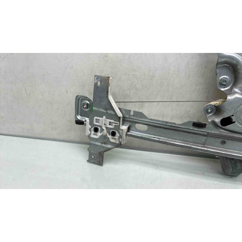 Leve vitre electrique avant gauche PEUGEOT 5008 1 Photo n°5