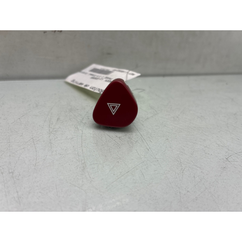 Bouton de warning CITROEN C3 1 Photo n°3