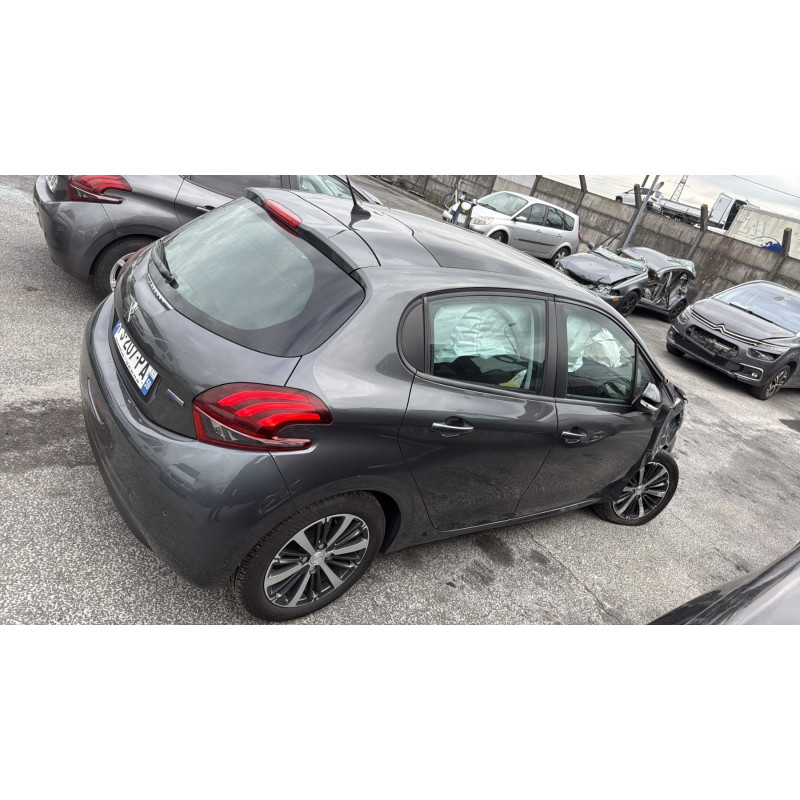 Antenne PEUGEOT 208 1 Photo n°10
