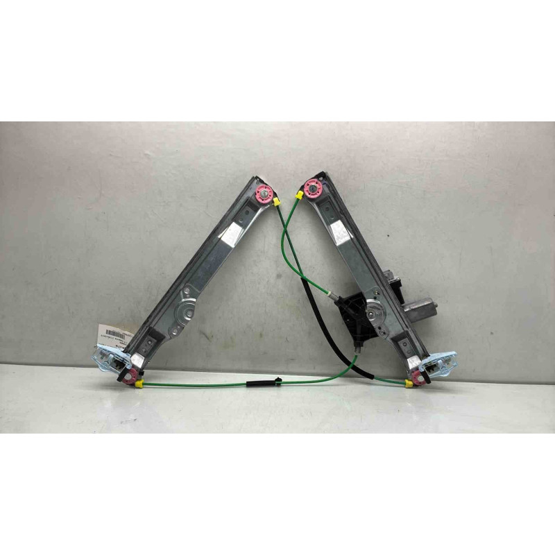 Leve vitre electrique avant gauche OPEL CORSA E Photo n°2