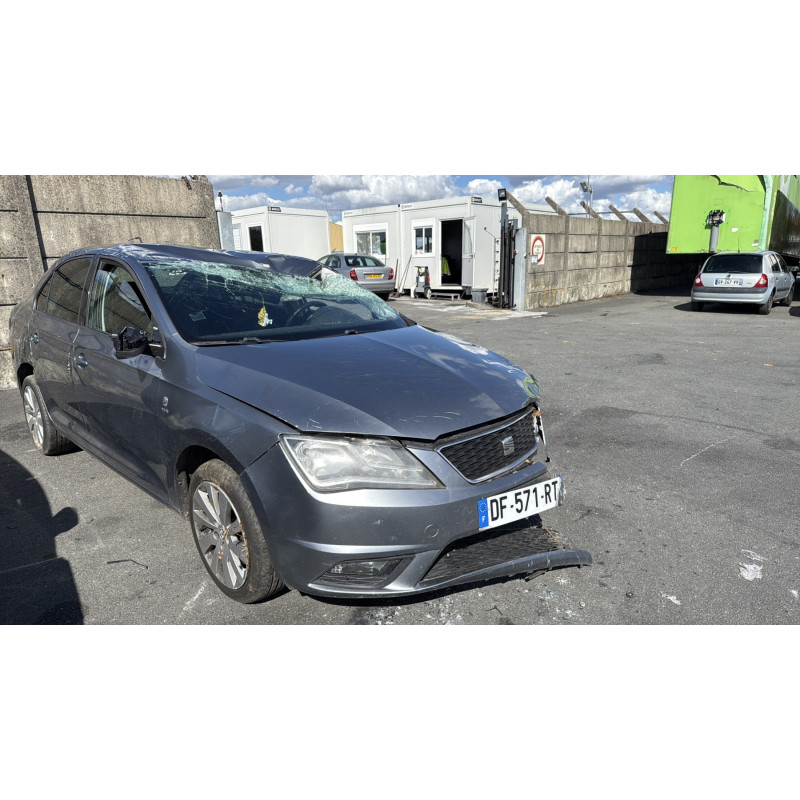 Compresseur clim SEAT TOLEDO 4 Photo n°6