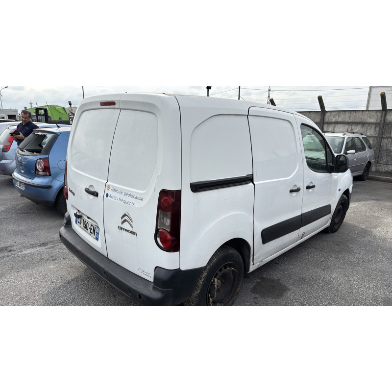Serrure avant gauche CITROEN BERLINGO 2 Photo n°8