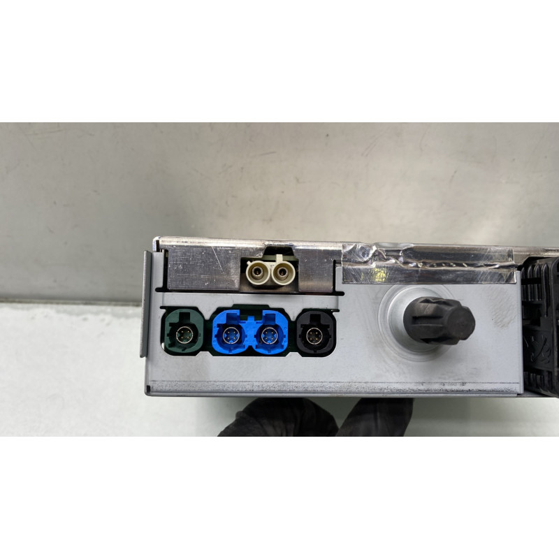 Autoradio d'origine PEUGEOT 208 1 Photo n°4