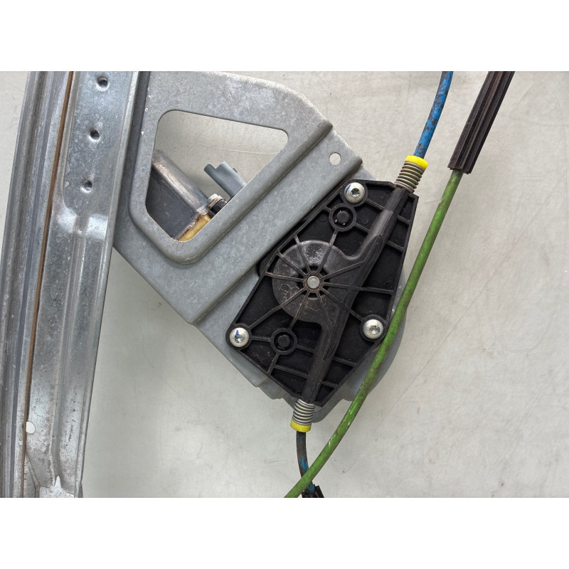 Leve vitre electrique avant droit PEUGEOT 208 1 Photo n°6