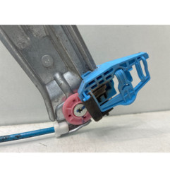 Leve vitre electrique avant droit PEUGEOT 208 1
