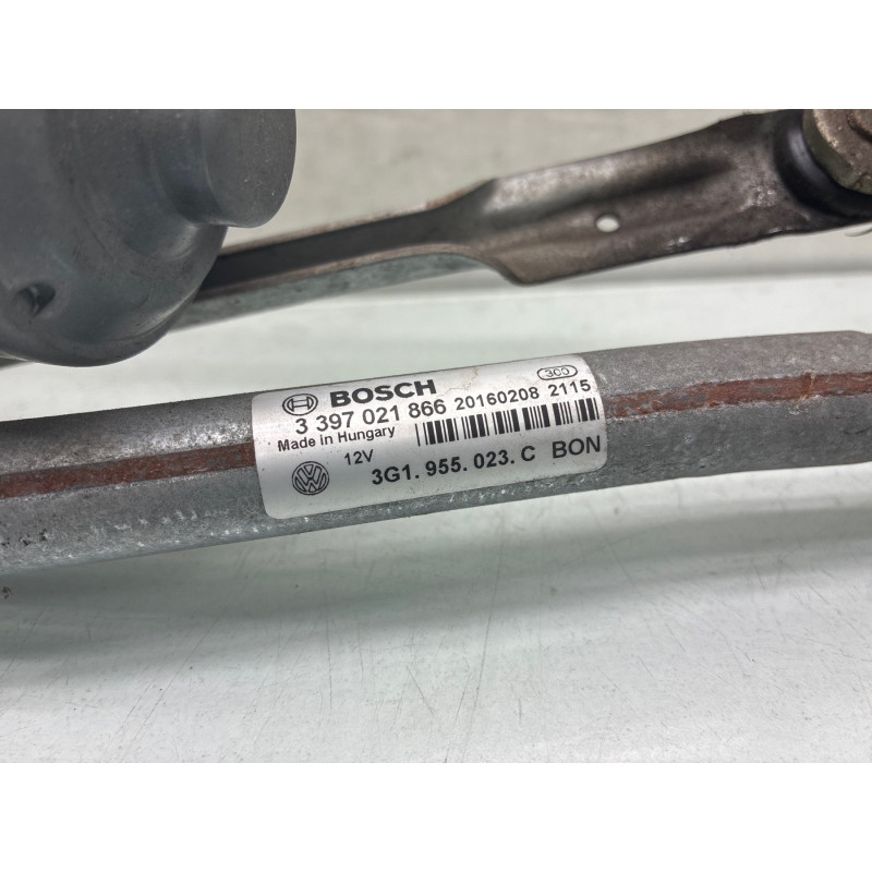 Moteur essuie glace avant VOLKSWAGEN PASSAT 7 Photo n°1