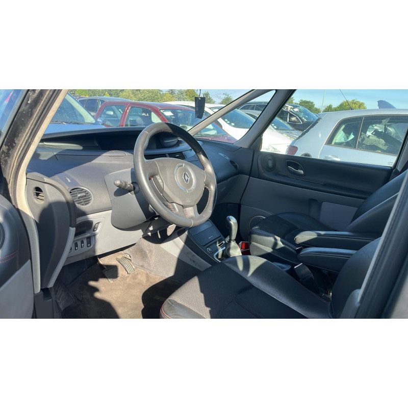 Verin de coffre RENAULT ESPACE 4 Photo n°9