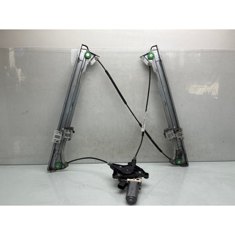 Leve vitre electrique avant gauche MERCEDES VITO 639 Photo n°6