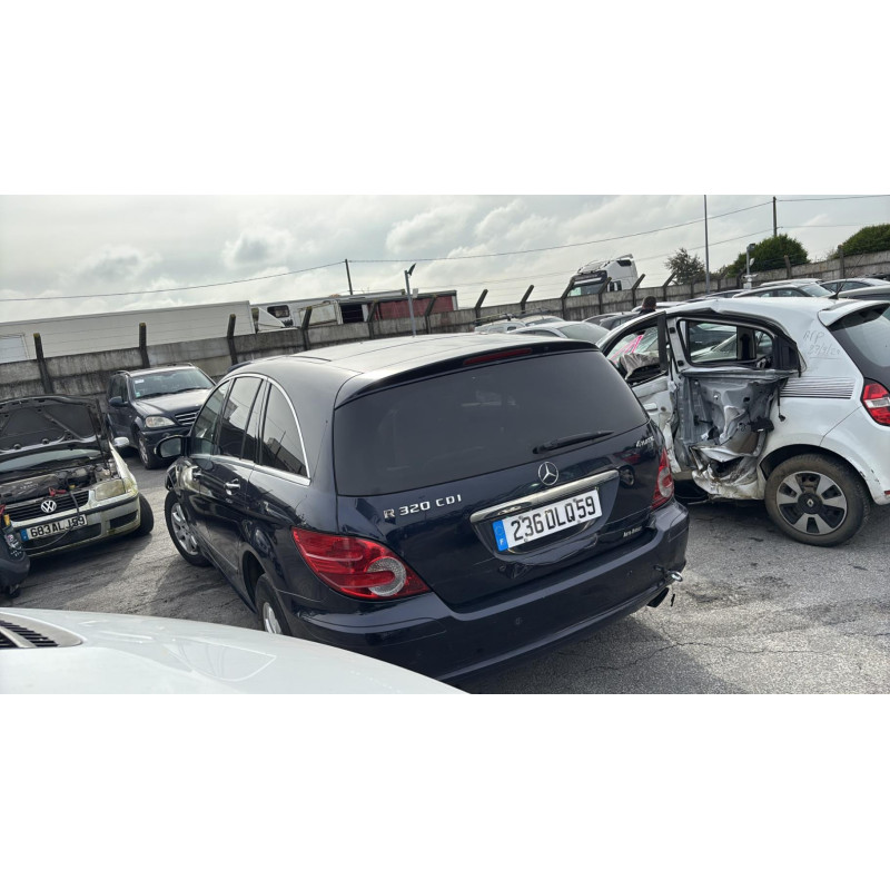 Etrier avant droit (freinage) MERCEDES CLASSE R 251 Photo n°13