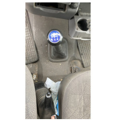 Attache ceinture avant gauche FORD TRANSIT 3