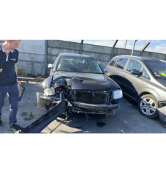 Etrier avant gauche (freinage) VOLKSWAGEN PASSAT 4