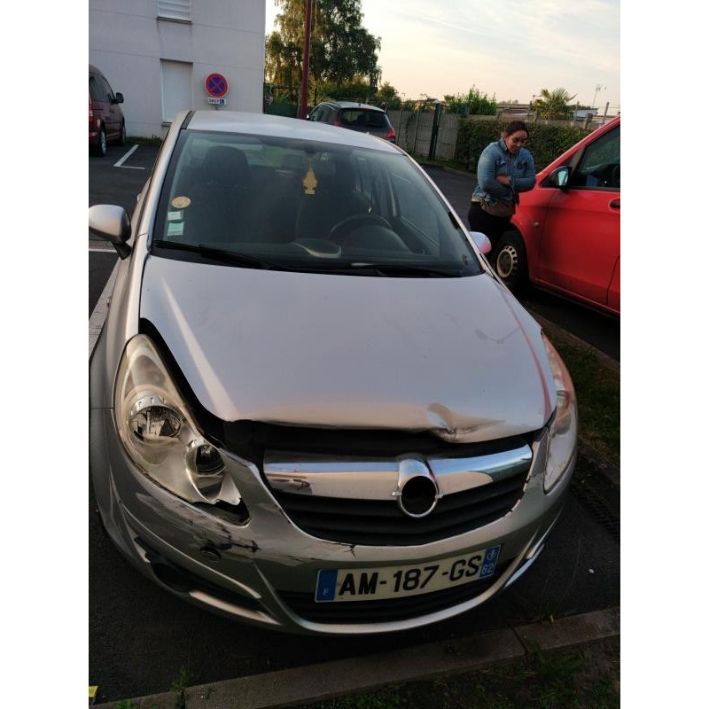 Etrier avant droit (freinage) OPEL CORSA D Photo n°12