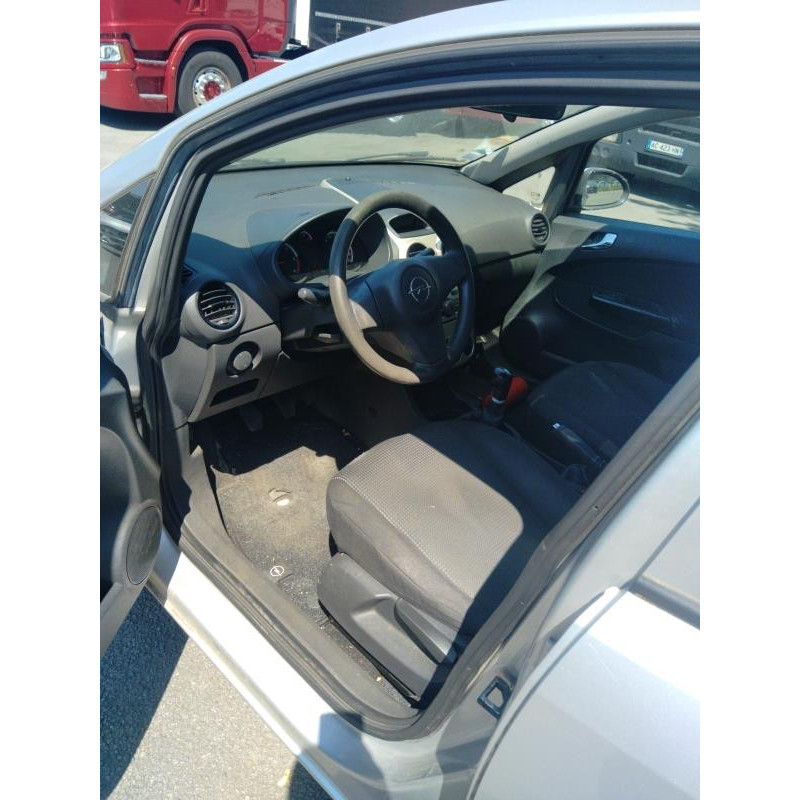 Etrier avant droit (freinage) OPEL CORSA D Photo n°5