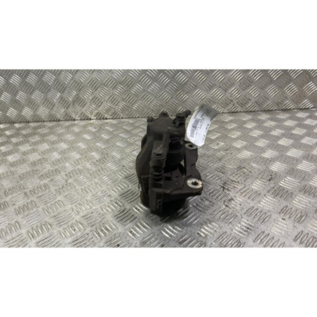 Etrier avant droit (freinage) TOYOTA AURIS 1 Photo n°1