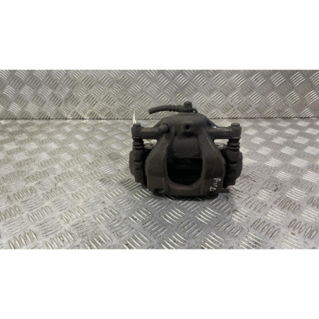 Etrier avant droit (freinage) TOYOTA AURIS 1