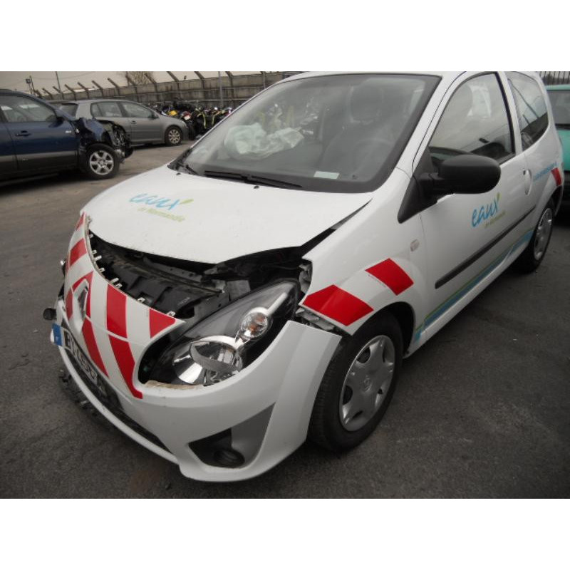 Etrier avant gauche (freinage) RENAULT TWINGO 2 Photo n°4