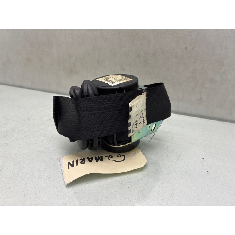 Ceinture arriere gauche TOYOTA VERSO-S Photo n°1