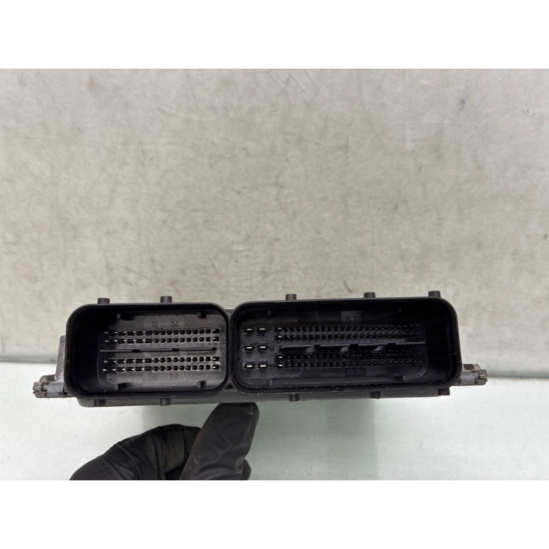 Calculateur moteur VOLKSWAGEN POLO 5 Photo n°4