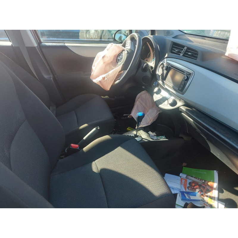 Etrier avant gauche (freinage) TOYOTA YARIS 3 Photo n°10