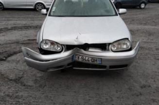 Serrure avant droit VOLKSWAGEN GOLF 4