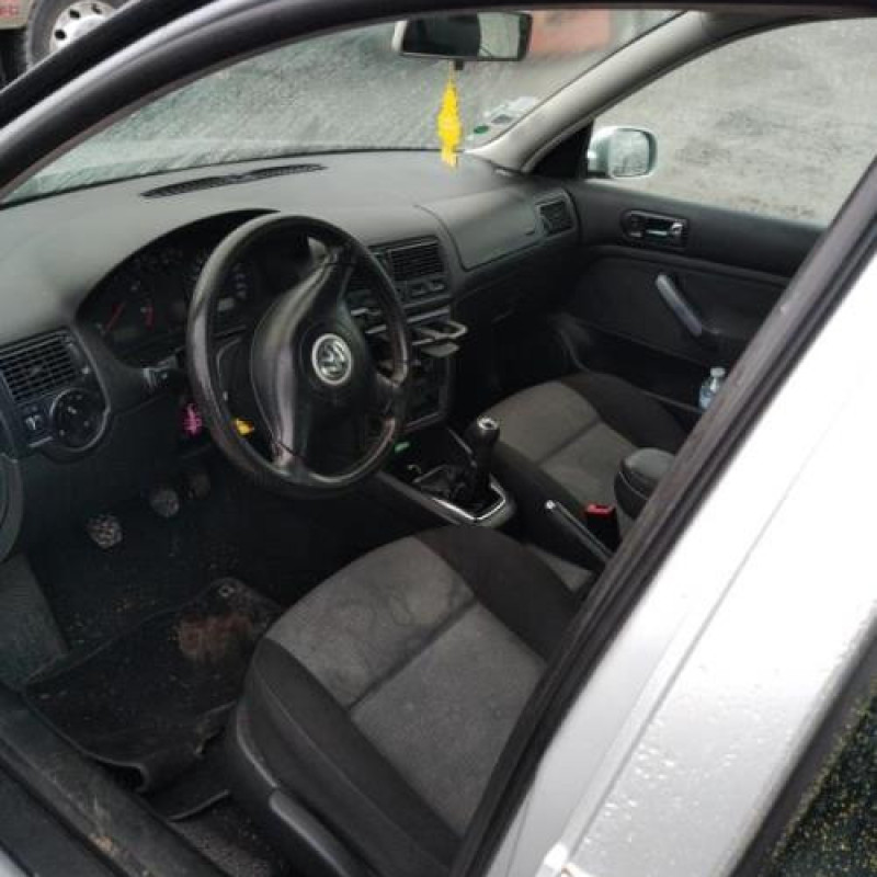 Serrure avant droit VOLKSWAGEN GOLF 4 Photo n°8