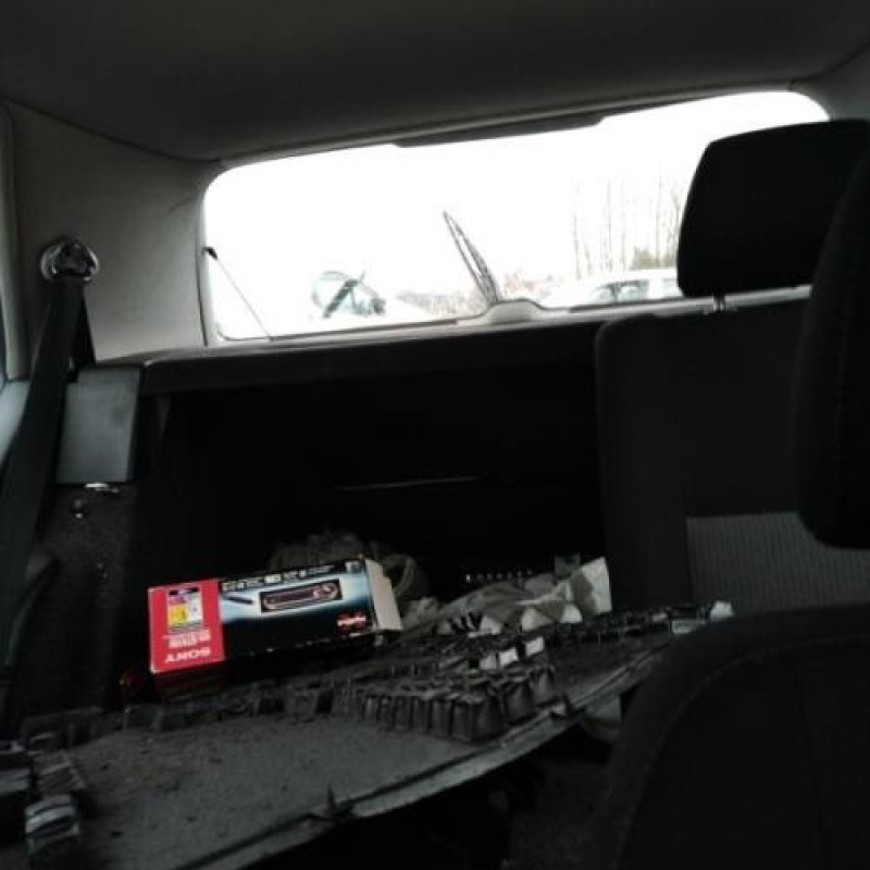 Serrure avant droit VOLKSWAGEN GOLF 4 Photo n°9