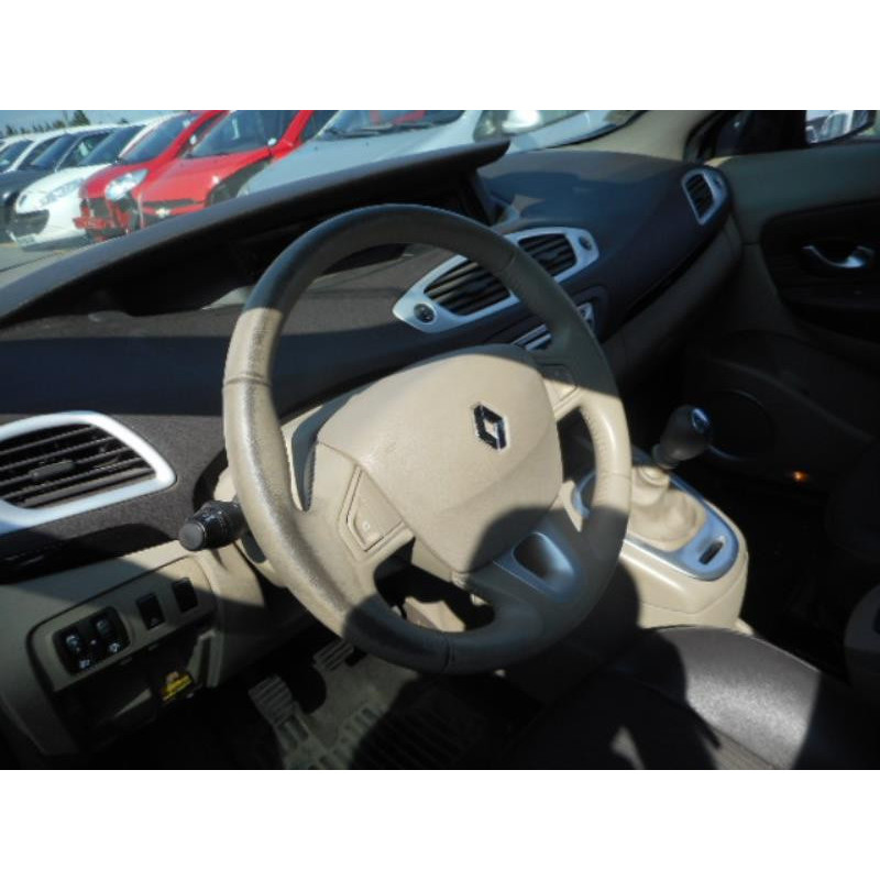Etrier avant gauche (freinage) RENAULT GRAND SCENIC 3 Photo n°6