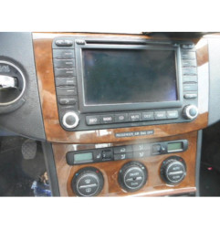 Etrier avant droit (freinage) VOLKSWAGEN PASSAT 5