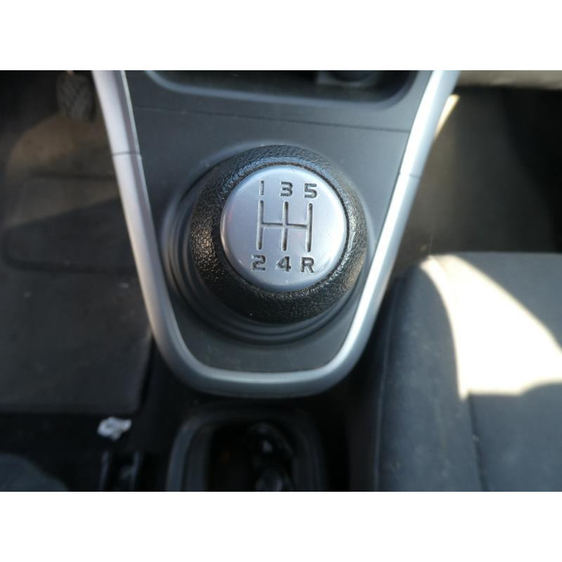 Etrier avant droit (freinage) SUZUKI SPLASH Photo n°8