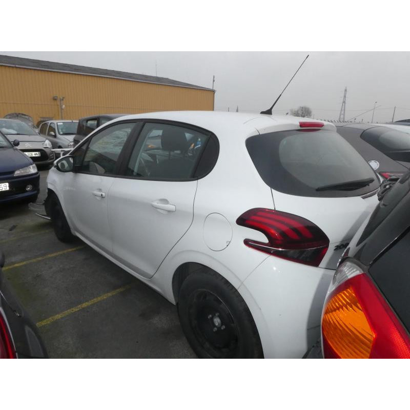 Etrier avant droit (freinage) PEUGEOT 208 1 Photo n°5