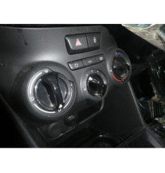 Etrier avant droit (freinage) PEUGEOT 208 1