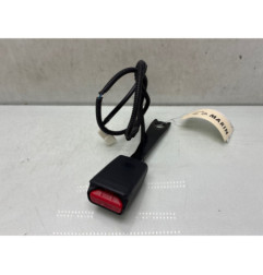 Attache ceinture avant gauche TOYOTA VERSO-S Photo n°1