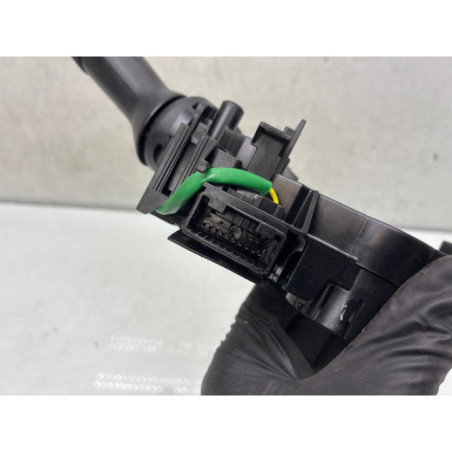 Commodo phare TOYOTA VERSO-S