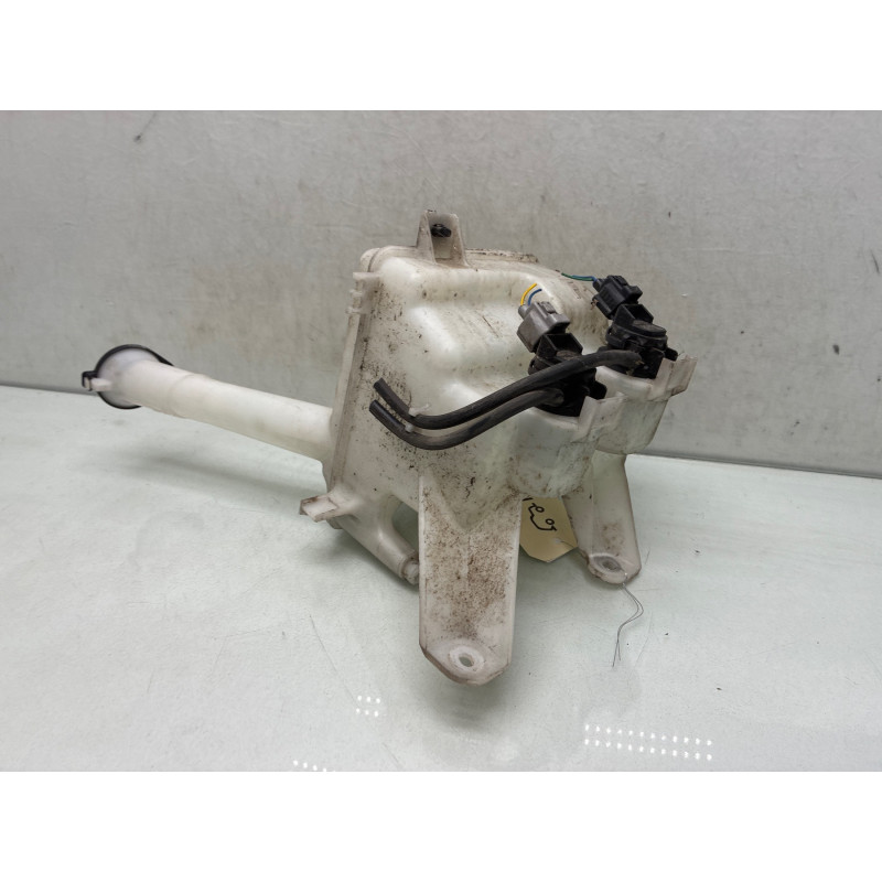 Vase de lave glace TOYOTA VERSO-S Photo n°3