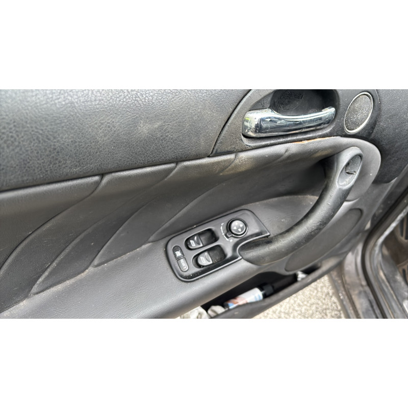 Leve vitre electrique avant gauche ALFA ROMEO 147 Photo n°15