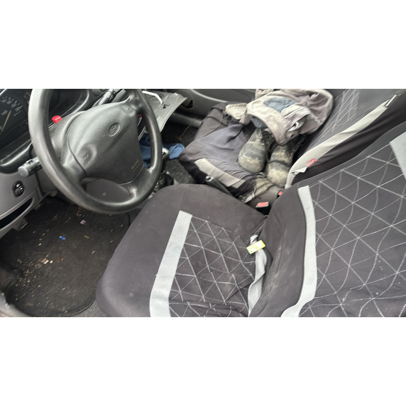 Serrure avant droit FORD FIESTA 4 Photo n°14